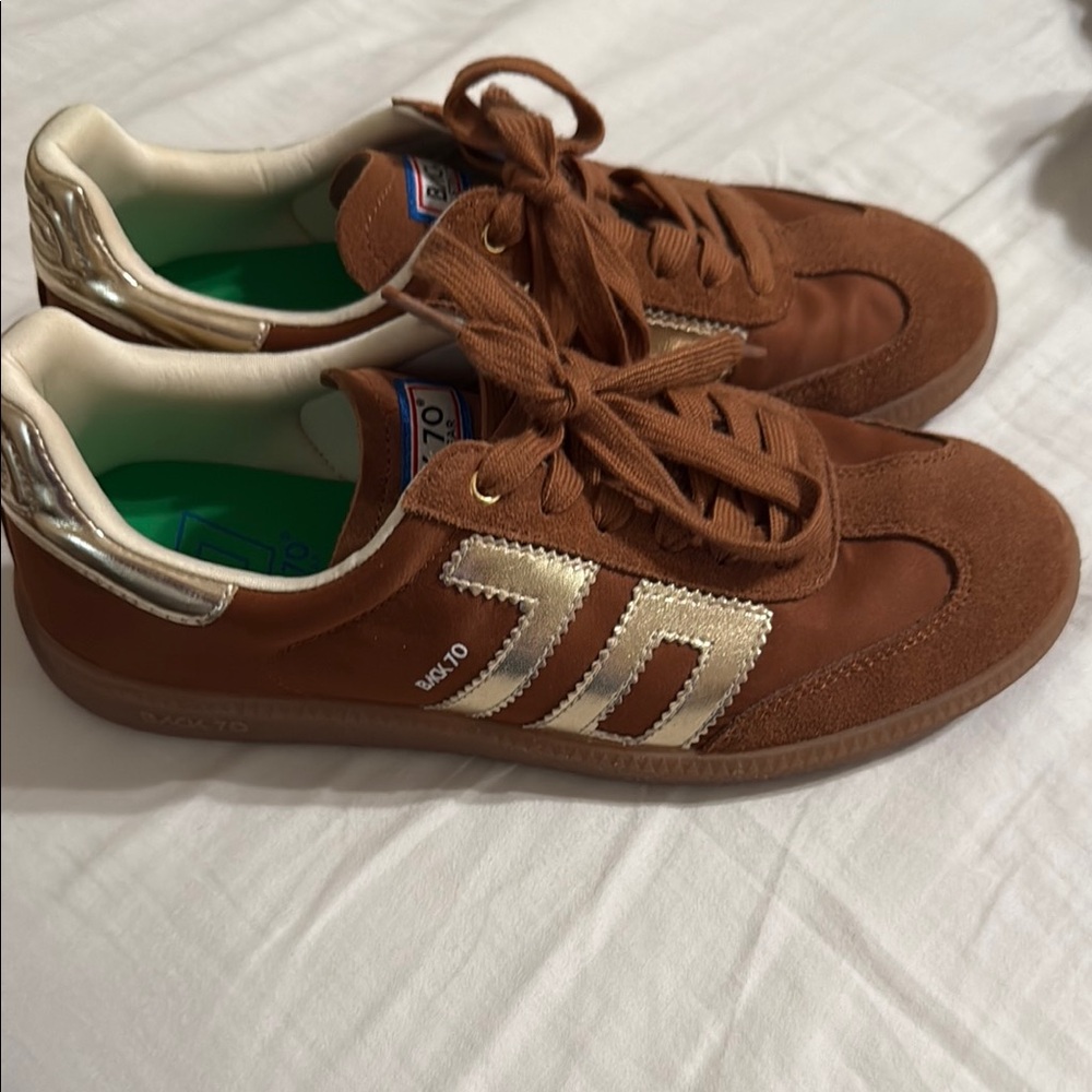 Back 70 Brown and gold Retro Skate Sneakers